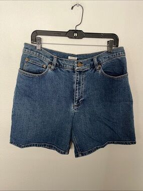 Jones New York Dark Blue Denim Classic Five-Pocket Jean Shorts (34Wx16L)